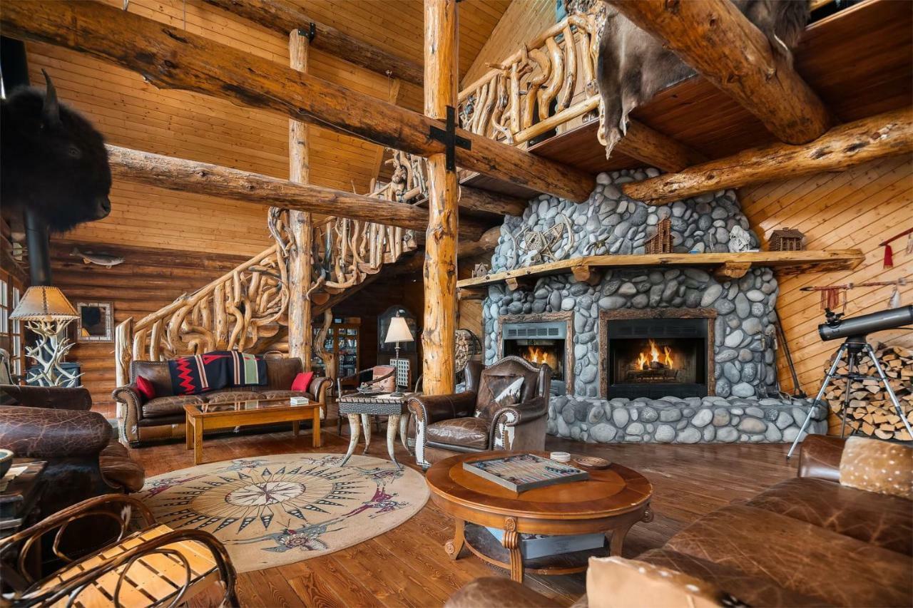 Villa Bar N Ranch à West Yellowstone Extérieur photo