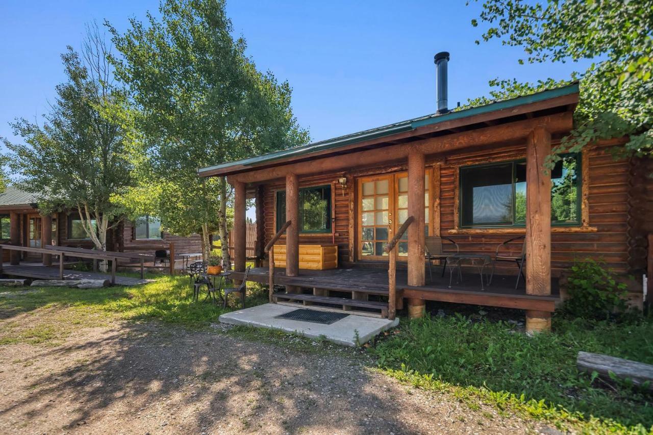 Villa Bar N Ranch à West Yellowstone Extérieur photo